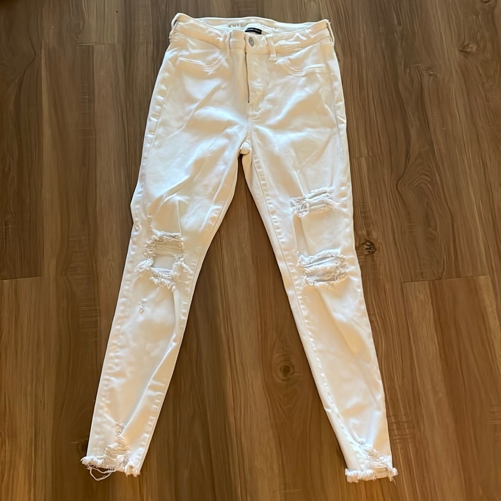 white jeans